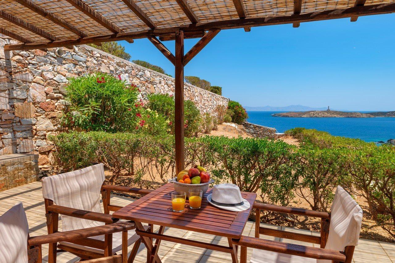 Sunrise Beach Suites Azolimnos Esterno foto