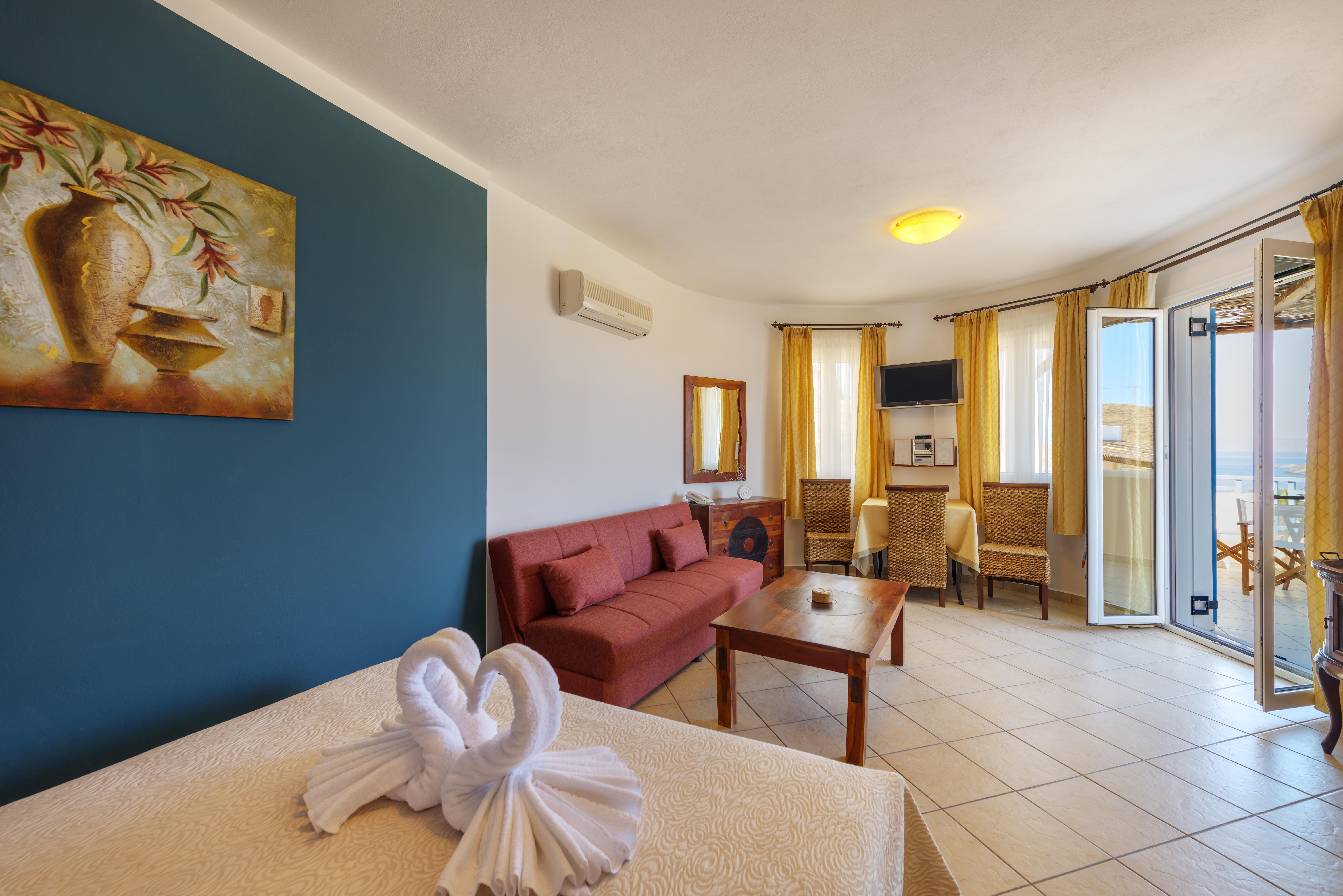 Sunrise Beach Suites Azolimnos Esterno foto